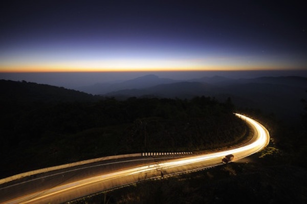 Driving at night, staying safe during shorter days, orange county accident attorney